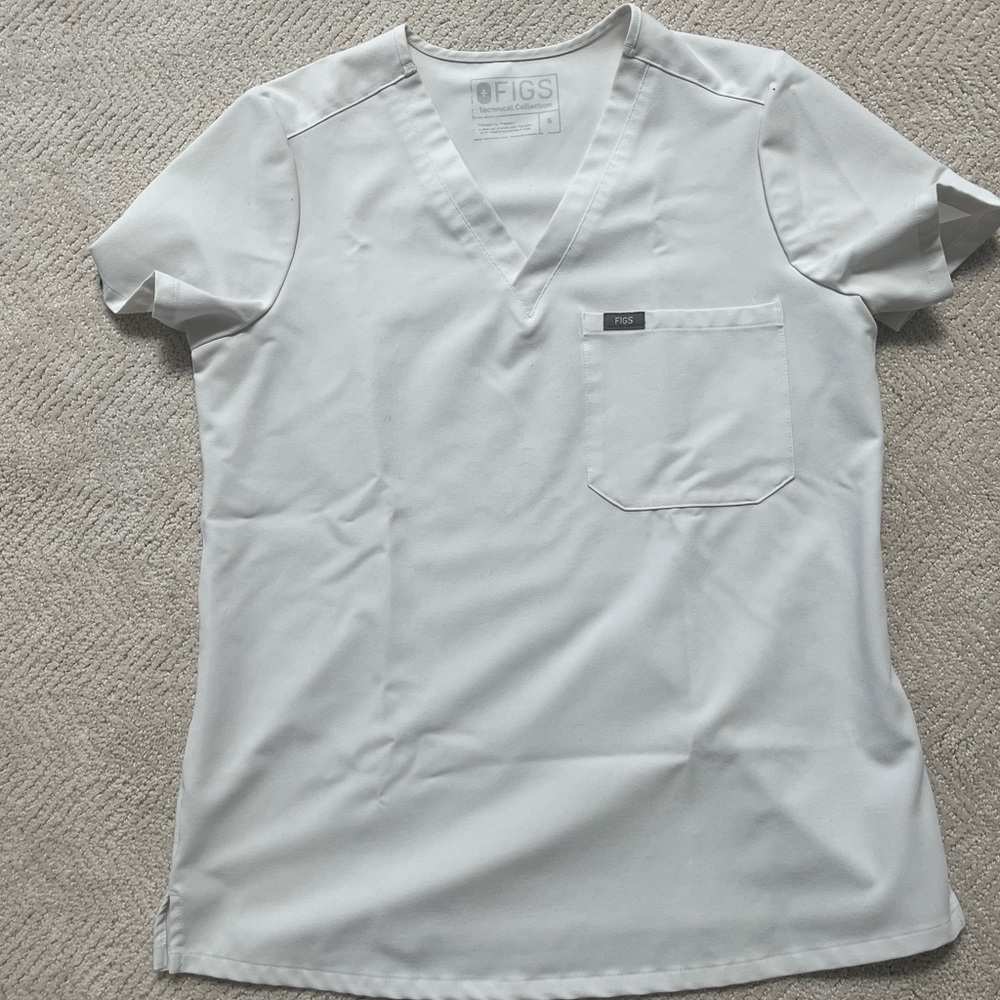 Figs Catarina One-Pocket Scrub Top White